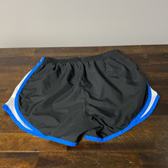 Nike Dri Fit running shorts - Picture 4 of 4